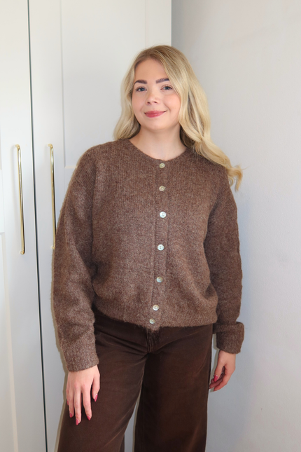 ELLA trui - licht bruin