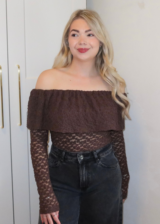 FEMM kanten off shoulder top - bruin