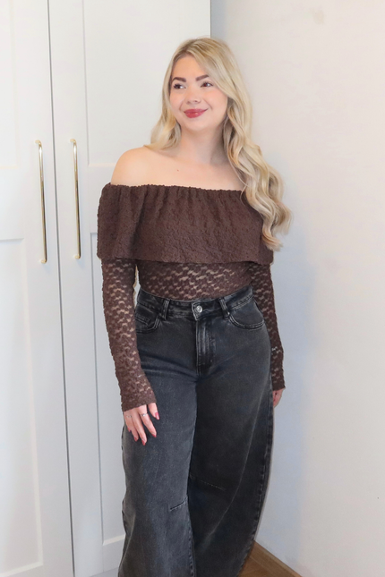 FEMM kanten off shoulder top - bruin