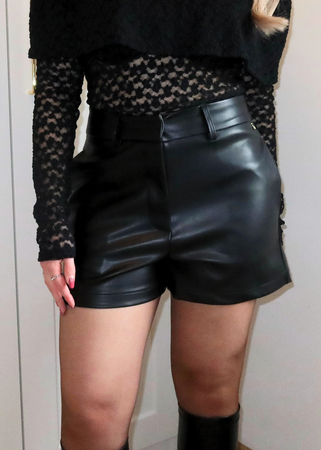 GIA faux leather short - zwart