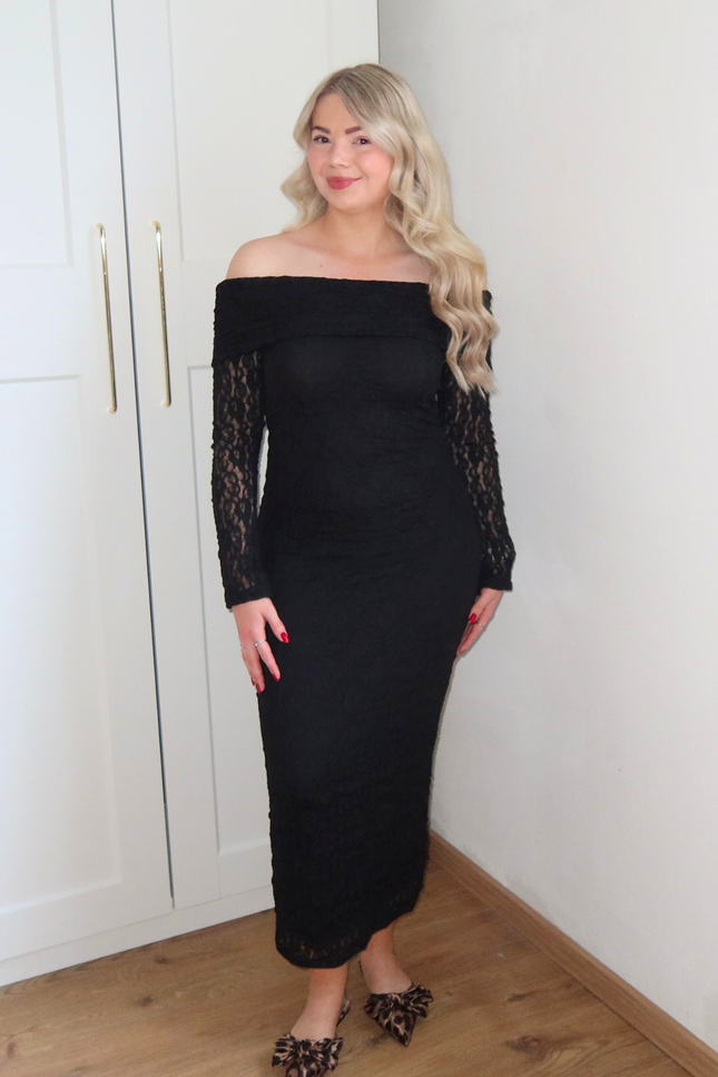 GIGI kanten off shoulder jurk - zwart