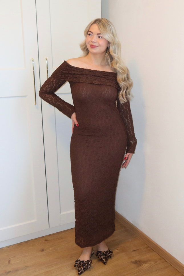 GIGI kanten off shoulder jurk - bruin