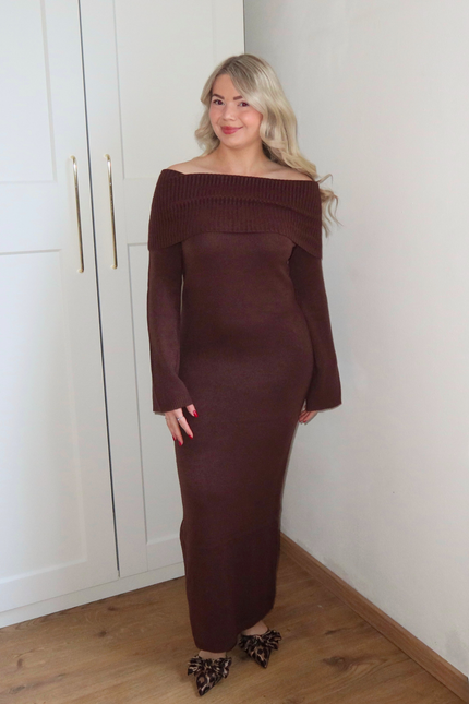 LORI off shoulder jurk - bruin
